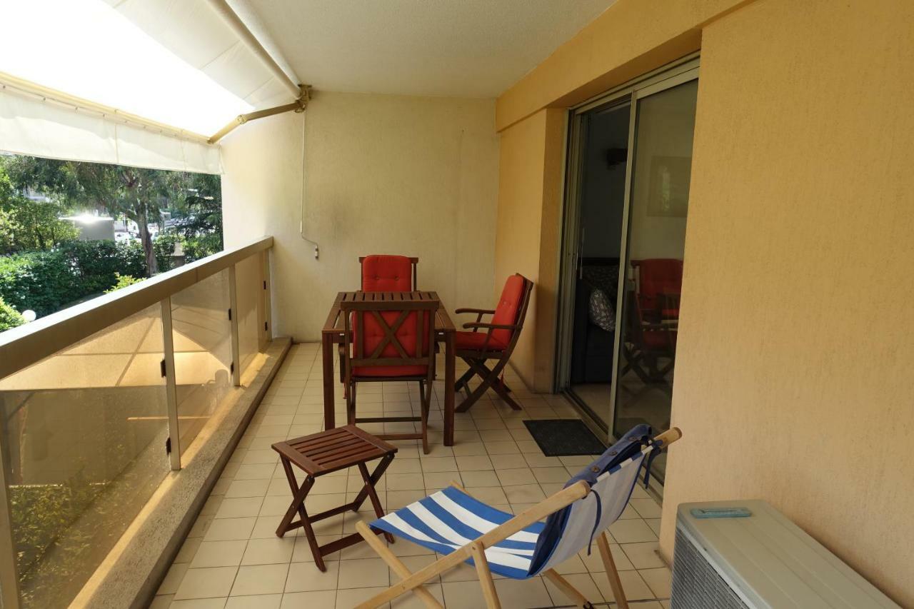 Eden Beach Cannes Exteriör bild